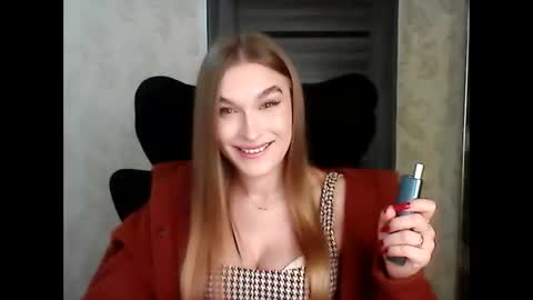 Snapshot of anyasmack chatting on 12-05-25, 06:48 AnyaSmack online show from 12-05-25, 06:48