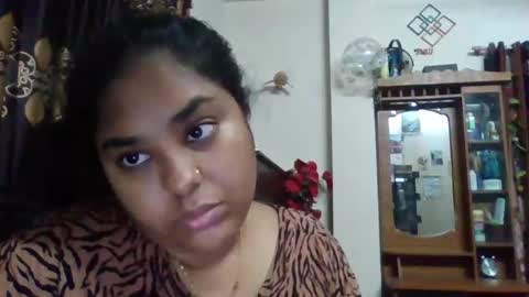 Snapshot of anydanyg chatting on 03-05-25, 08:42 anydanyg online show from 03-05-25, 08:42