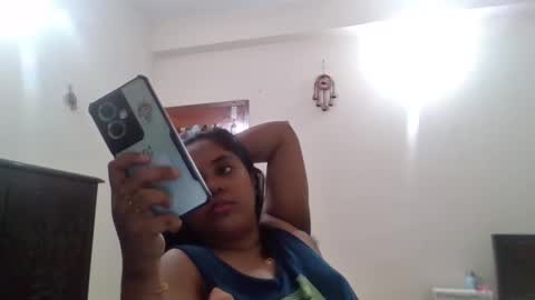 Snapshot of anydanyg chatting on 10-07-25, 08:44 anydanyg online show from 10-07-25, 08:44