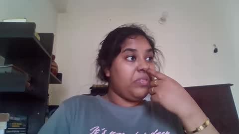 Snapshot of anydanyg chatting on 10-19-25, 08:04 anydanyg online show from 10-19-25, 08:04