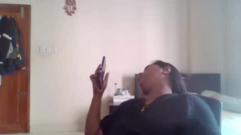 Snapshot of anydanyg chatting on 10-25-25, 08:00 anydanyg online show from 10-25-25, 08:00