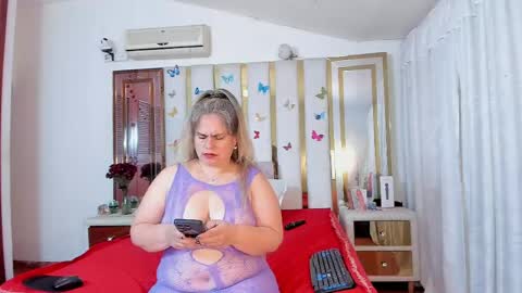 Anyela  online show from 04-16-26, 03:18