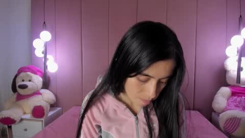 Snapshot of anyelii_hot chatting on 02-23-26, 07:11 anyelii_hot online show from 02-23-26, 07:11