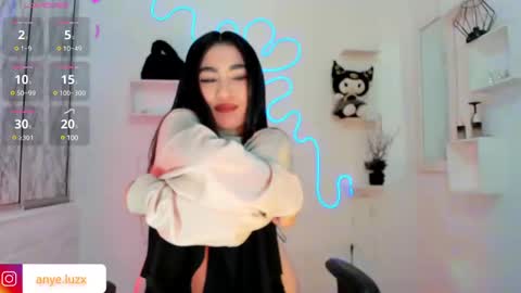 anyeluz_z online show from 03-06-25, 06:05