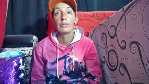 Snapshot of anyu_1306 chatting on 09-18-25, 08:44 anyu online show from 09-18-25, 08:44