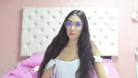 Aome Rainbow online show from 01-01-25, 12:00