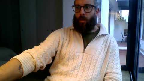 apc_3 online show from 11-18-25, 08:19