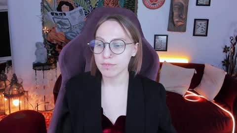 Snapshot of aphexqueen chatting on 01-23-25, 01:45 APHEX QUEEN online show from 01-23-25, 01:45