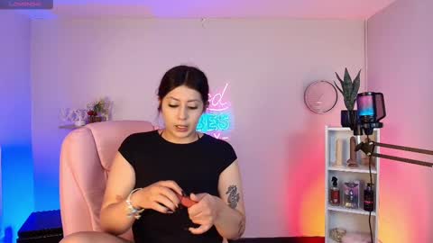 Snapshot of aphirl__ chatting on 10-07-25, 12:46 Aphirl online show from 10-07-25, 12:46