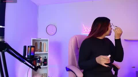 Snapshot of aphirl__ chatting on 10-10-25, 12:04 Aphirl online show from 10-10-25, 12:04