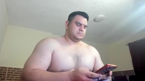 Snapshot of apholov chatting on 09-10-25, 12:05 follow me here you find me online show from 09-10-25, 12:05