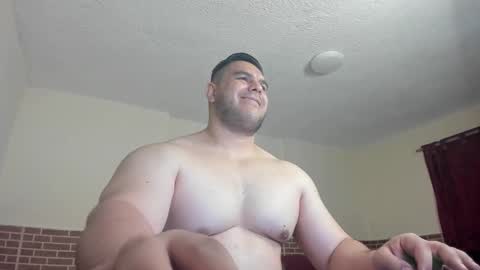 Snapshot of apholov chatting on 10-18-25, 08:37 follow me here you find me online show from 10-18-25, 08:37