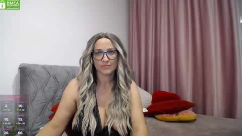 Sarah online show from 09-21-25, 11:50