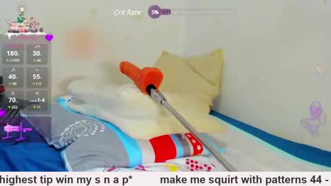 Snapshot of aphrodites_ass chatting on 12-27-24, 03:09 Tati Colombian online show from 12-27-24, 03:09