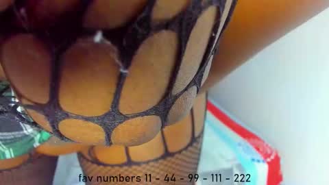 Snapshot of aphrodites_ass chatting on 03-03-26, 03:56 Tati Colombian online show from 03-03-26, 03:56