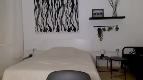 Snapshot of apollobest77 chatting on 12-27-24, 06:10 apollobest77 online show from 12-27-24, 06:10