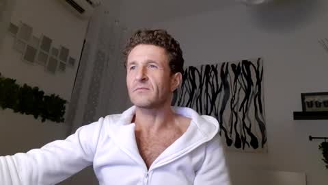 Snapshot of apollobest77 chatting on 01-14-25, 10:23 apollobest77 online show from 01-14-25, 10:23