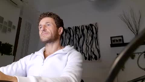 Snapshot of apollobest77 chatting on 01-23-25, 07:51 apollobest77 online show from 01-23-25, 07:51