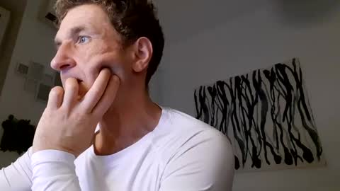 Snapshot of apollobest77 chatting on 01-27-25, 07:13 apollobest77 online show from 01-27-25, 07:13