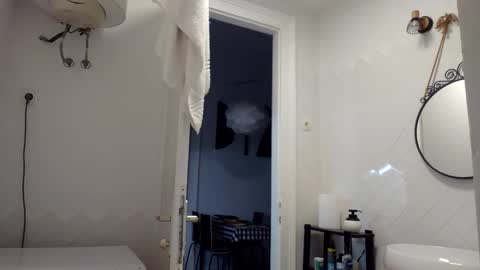 Snapshot of apollobest77 chatting on 02-03-25, 07:52 apollobest77 online show from 02-03-25, 07:52