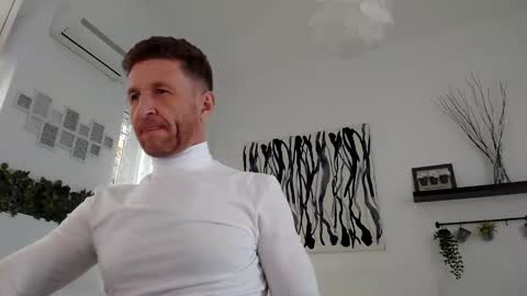 Snapshot of apollobest77 chatting on 02-04-25, 11:49 apollobest77 online show from 02-04-25, 11:49