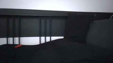 Snapshot of apollobest77 chatting on 10-06-25, 08:39 apollobest77 online show from 10-06-25, 08:39