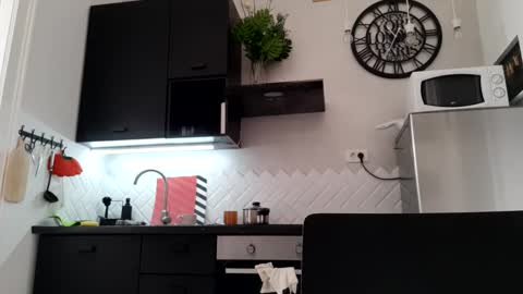 Snapshot of apollobest77 chatting on 11-23-25, 12:38 apollobest77 online show from 11-23-25, 12:38