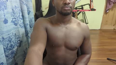 Snapshot of apollodarkmn chatting on 12-18-24, 05:00 apollodarkmn online show from 12-18-24, 05:00