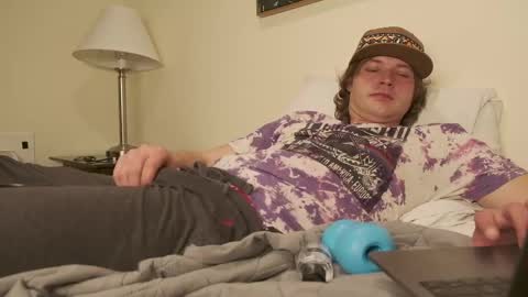 Snapshot of apolloflex chatting on 04-12-26, 05:23 Apollo FleXXX online show from 04-12-26, 05:23