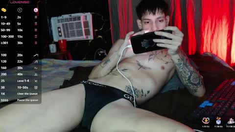 Snapshot of apolo01_ chatting on 04-02-26, 11:24 Apolo online show from 04-02-26, 11:24