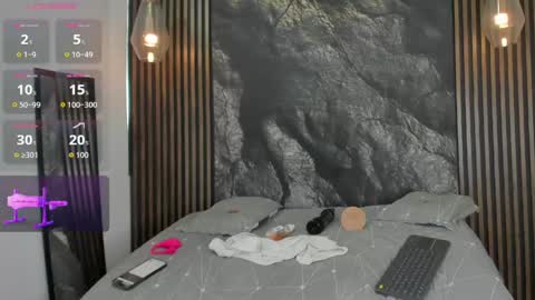Snapshot of apolo_bianco_ chatting on 05-31-26, 03:19 APOLO online show from 05-31-26, 03:19