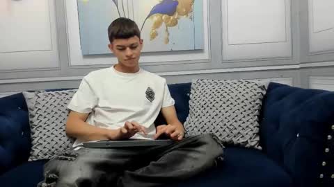   online show from 03-19-26, 01:42