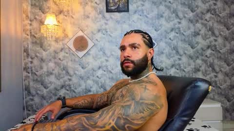 Apolo online show from 12-22-25, 10:51