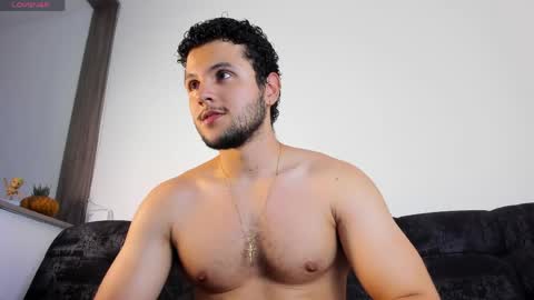 Snapshot of apoloklein_ chatting on 05-20-26, 03:24 Apolo Klein online show from 05-20-26, 03:24
