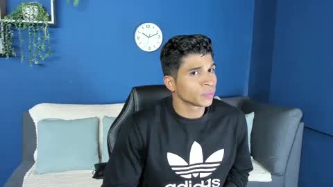 Apolo online show from 03-03-25, 07:39