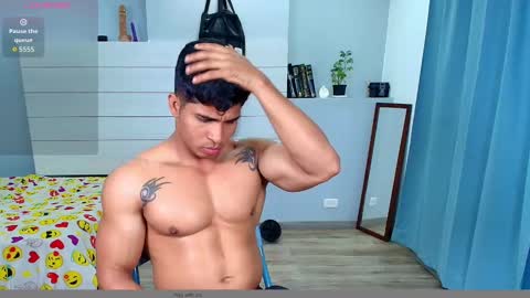 Apolo online show from 09-30-25, 01:43