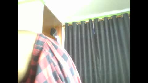 apple_bitch online show from 11-28-25, 04:59