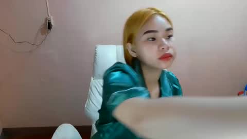 Snapshot of apple_pie23456 chatting on 03-02-25, 06:08 apple_pie23456 online show from 03-02-25, 06:08