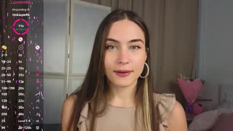 Vicki online show from 09-09-25, 09:09