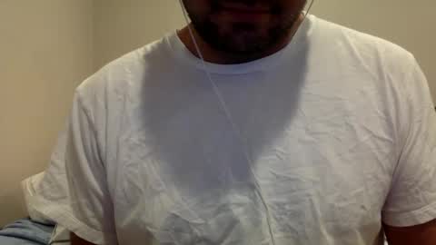 Snapshot of applesauce1584 chatting on 02-01-25, 07:26 Display Name online show from 02-01-25, 07:26