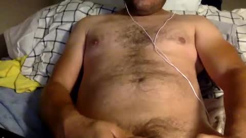 Snapshot of applesauce1584 chatting on 02-01-25, 12:37 Display Name online show from 02-01-25, 12:37