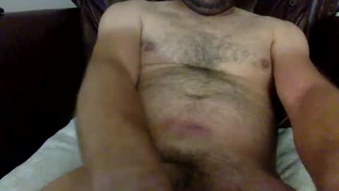 Snapshot of applesauce1584 chatting on 10-17-25, 01:03 Display Name online show from 10-17-25, 01:03