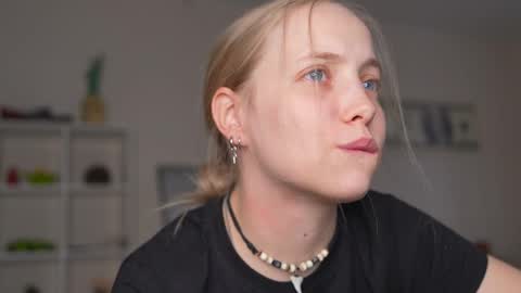  REYNA  next stream is 11h of Feb online show from 03-26-26, 03:06