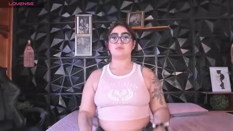 apprilfoxx online show from 02-15-26, 02:36
