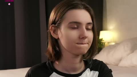 Meghan online show from 04-15-26, 12:56