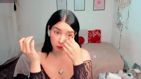 aprettyface1 online show from 05-25-26, 09:21