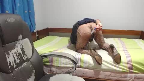 Snapshot of april1999350209 chatting on 02-11-25, 07:23 april1999350209 online show from 02-11-25, 07:23