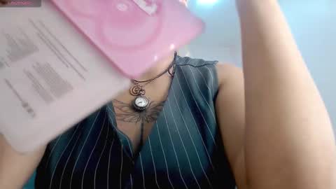 Snapshot of april__bunny chatting on 02-10-26, 08:35 April Bunny online show from 02-10-26, 08:35