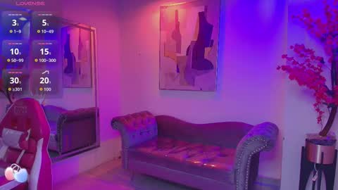 Snapshot of april_castro chatting on 11-08-25, 03:29 April online show from 11-08-25, 03:29