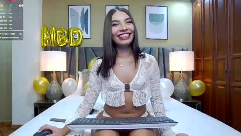 Snapshot of april_derricks chatting on 05-19-26, 01:33 April online show from 05-19-26, 01:33